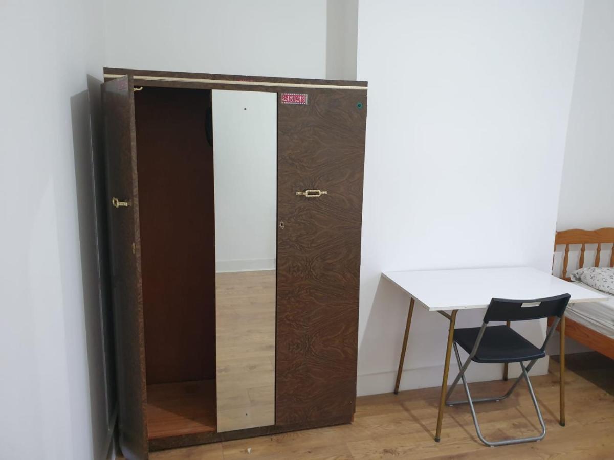 크로이던 Burney Tomar House 아파트 외부 사진